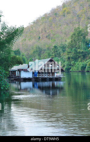 Capanna Vista Fiume Thailandia Foto Stock