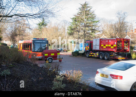 Marlow, Regno Unito. Xiii Febbraio, 2014. Lead agency Buckinghamshire fuoco e il servizio di soccorso hanno istituito un servizio comune centro di coordinamento in Marlow per proseguire l'operazione Flood. Una violenta tempesta ha portato venti di oltre 100 km/h per alcune parti del paese. Forecasters prevedono più umido e ventoso a venire. Credito: Peter Manning/Alamy Live News Foto Stock