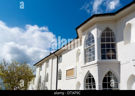 Warwick House precedentemente l'occhio ed orecchio infermeria che era stato aperto da Dr Henry Lilley-Smith per i poveri. Foto Stock