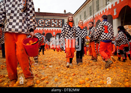 Carnevale di Ivrea, Italia. Foto Stock