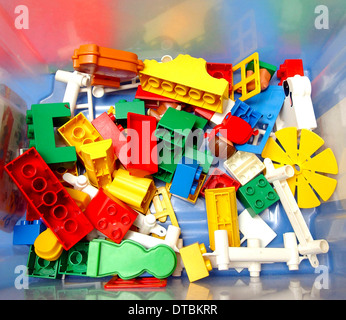 Per i bambini costruzione LEGO blocchi Foto Stock