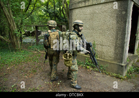 Illkirch- Grafenstaden, Francia, soldati di JgBtl 291 in corrispondenza di un corso di formazione Foto Stock