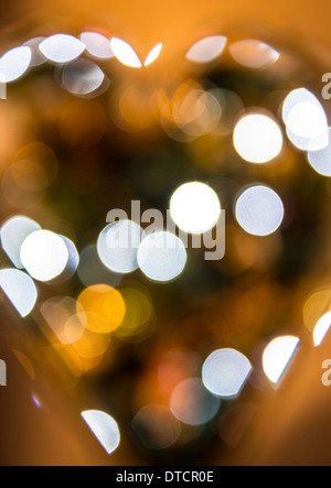 Le luci di Natale a forma di cuore Foto Stock