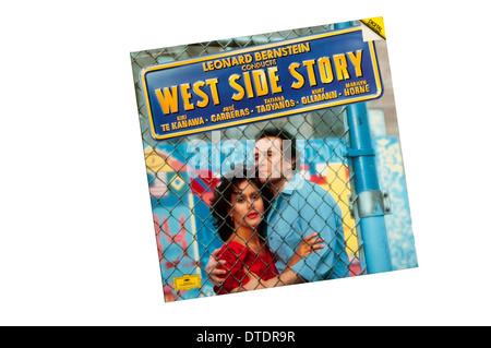 1985 La registrazione di Leonard Bernstein conducendo Jose Carreras e Kiri Te Kanawa in West Side Story. Foto Stock