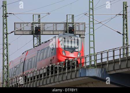 Berlino, Germania, treno regionale Foto Stock