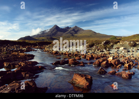 Sgurr nan Gillean, la Black Cuillin da Sligachan, Isola di Skye, Ebridi Interne, Highland Foto Stock