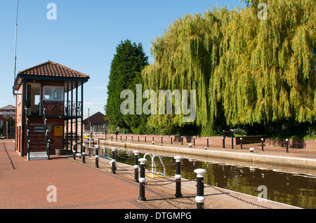 Una serratura a Newark on Trent, NOTTINGHAMSHIRE REGNO UNITO Foto Stock