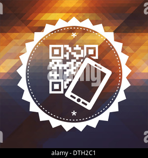 Codice QR con lo smartphone sul triangolo dello sfondo. Foto Stock