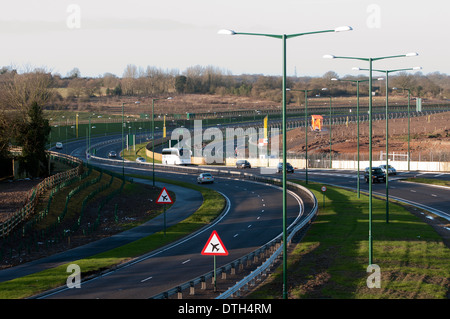 Dall'Aeroporto di Birmingham pista estensione, deviato A45 road. Foto Stock