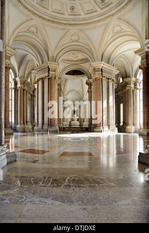 Interno del palazzo reale di caserta costruito da Vanvitelli Foto Stock