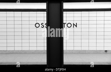 Ossington la stazione della metropolitana di Toronto, Canada Foto Stock