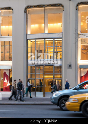 Bulgari 57th Street Ingresso al crepuscolo, NYC Foto Stock