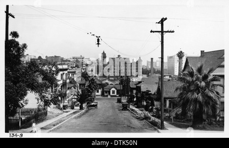 Fotografia scattata a capo della quinta strada sulla fremont guardando ad est, che mostra le possibilità di estendere la quinta strada thru a olive street, los angeles, 1922 (aaa Foto Stock