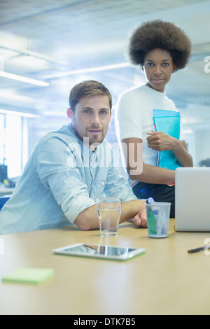 La gente di affari in riunione Foto Stock