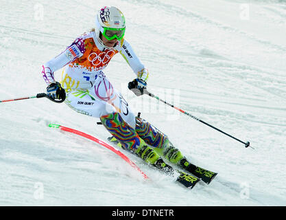 La Repubblica ceca è Sarka Strachova mostrato durante la seconda manche Slalom speciale femminile a Sochi 2014 Olimpiadi invernali, Venerdì, Febbraio 21, 2014, in Krasnaya Polyana, Russia. (CTK foto/Vondrous Romano) Foto Stock