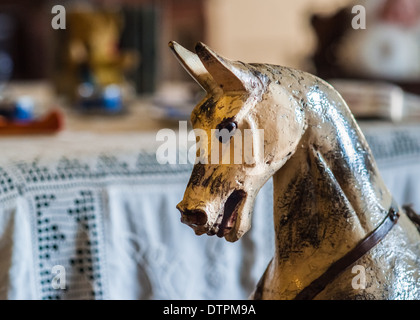 Vintage cavallo a dondolo giocattolo Foto Stock