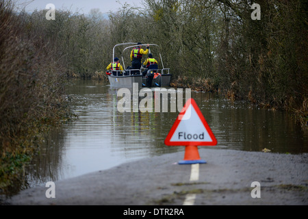 Inondazioni in Somerset livelli in e intorno ai villaggi di Thorney Muchelney e. Foto Stock