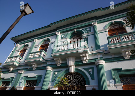 Restaurato edificio coloniale, Granada Nicaragua Foto Stock