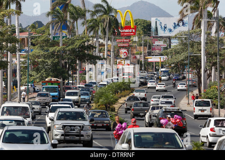 Il traffico pesante sulla Carretera Masaya, Managua Nicaragua Foto Stock