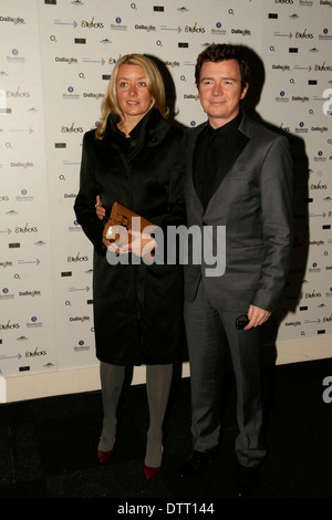 Cantante pop Rick Astley e moglie Lene frequentando il Cancro Ricerca evento di beneficenza in Londra Foto Stock