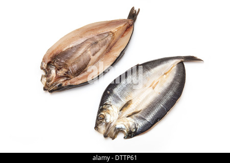 Non tinti con salmone affumicato isolato su un bianco di sfondo per studio. Foto Stock