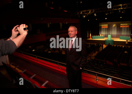 12/04/2013 presso il Sinn Fein Ard Fheis in TF Royal Hotel e il teatro, Castlebar, Co. Mayo. Foto : Keith Heneghan / Phocus Foto Stock