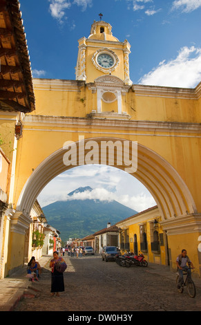 Arco de Santa Catalina in Antigua Guatemala Foto Stock