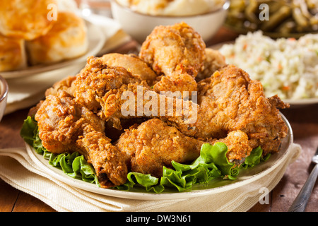 In casa il Pollo fritto con biscotti e purè di patate Foto Stock