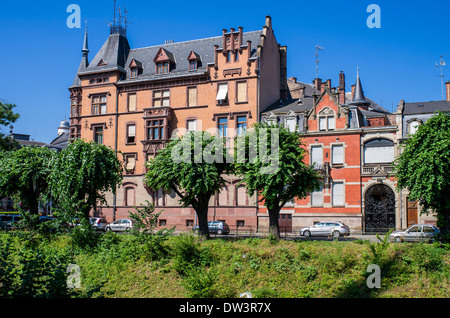 Strasburgo, Maison Braun mansion, edifici residenziali del XIX secolo con il verde circostante, quartiere Neustadt, Alsazia, Francia, Europa Foto Stock