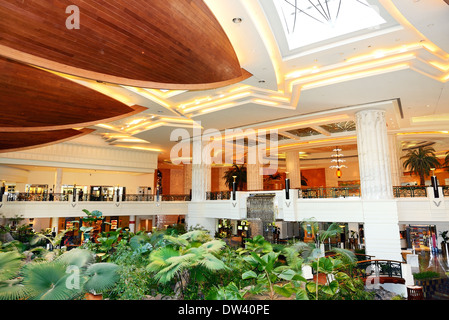 Reception Lobby area in un lussuoso hotel di Dubai, Emirati arabi uniti Foto Stock