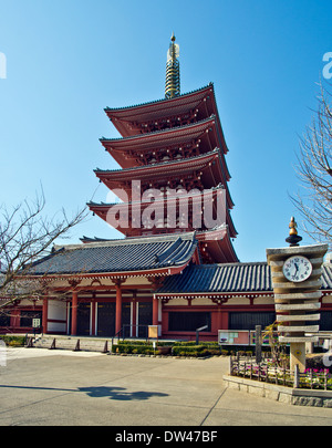 Tempio di Asakusa Kannon e la Pagoda, Tokyo, Giappone Foto Stock