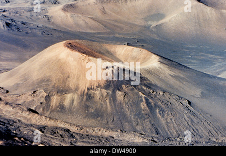 Creatori di vulcano in Maui Hawaii al Vulcano Haleakala National Park da sopra Foto Stock