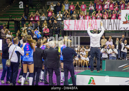 Cerimonia premiazione Coppa Italia Femminile di Pallavolo Foto Stock