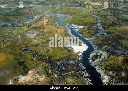 Vedute aeree da Camp Savute Elephant Camp da Orient Express in Botswna in Chobe National Park e Camp Camp Eagle Island Camp Foto Stock