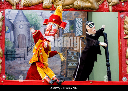 Punch e judy mostrato Foto Stock