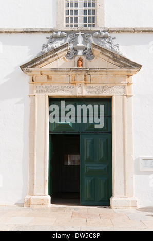 La chiesa di Nossa Senhora do Rosário Olhão Algarve Portogallo Europa Foto Stock