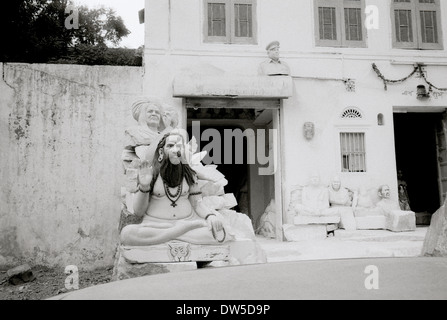 Fotografia di viaggio - Scene di strada di scalpellino arte a Jaipur nel Rajasthan in India in Asia del Sud. Stillness scultura Reportage Fotogiornalismo Foto Stock