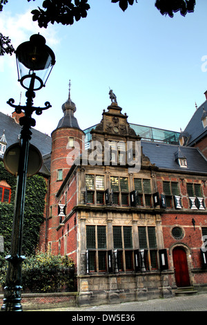 Stati provinciali di edifici con Martini-kerkhof, Groningen, Paesi Bassi Foto Stock