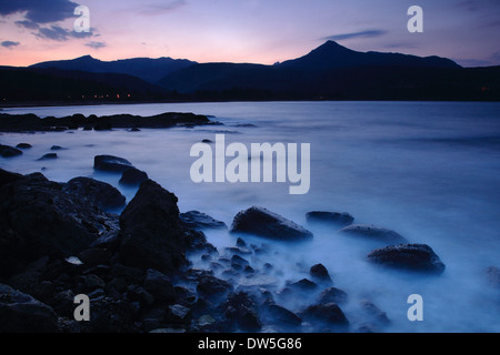 Capra cadde e Beinn Tarsuinn da Brodick, Isle of Arran, Ayrshire Foto Stock