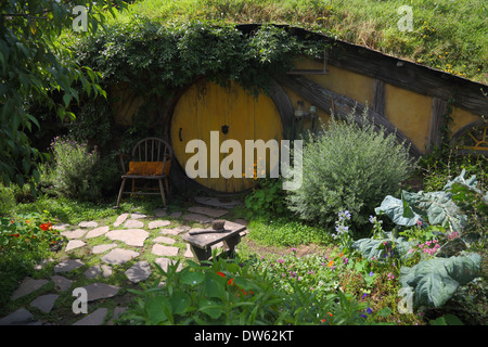 Hobbit e Il signore degli anelli del set cinematografico, Hobbiton, Broadway, Matamata, Nr Cambridge, regione di Waikato, Isola del nord, Nuova Zelanda Foto Stock