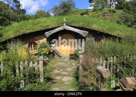 Foro di Hobbit, Hobbiton, Broadway, Matamata, Nr Cambridge, regione di Waikato, Isola del nord, Nuova Zelanda Foto Stock