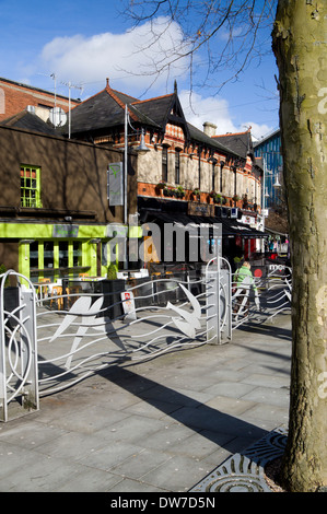 Café trimestre, Mill Lane, Cardiff, Galles. Foto Stock