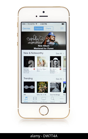 La musica di iTunes su iPhone 5S, Elenco selezione, menu di musica sullo schermo iPhone 5 S Foto Stock