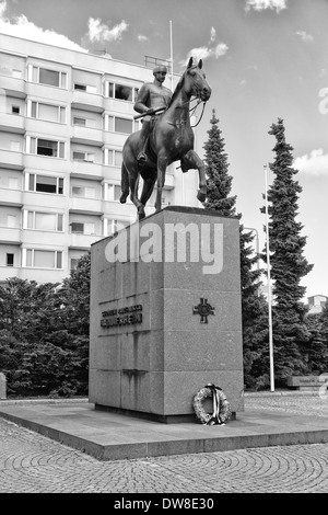 Monumento al finlandese leader militare e statista Barone Carl Gustaf Emil Mannerheim Foto Stock