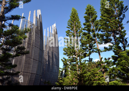 La moderna architettura di Jean-Marie Tjibaou Cultural Center, specializzata nella cultura Kanak, Noumea, Nuova Caledonia, Sud Pacifico Foto Stock