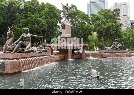 J. F. Archibald Memorial Fountain, con il simbolismo mitologico romano e gli dei, Hyde Park, Sydney, Australia Foto Stock