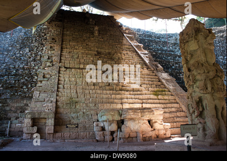 La scala geroglifica a Ruinas de Copán in Honduras Foto Stock