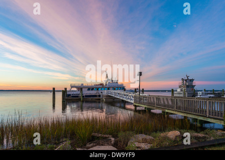 Cumberland Queen II traghetto porta i turisti da San Marys, la Georgia a Cumberland Island National Seashore Foto Stock