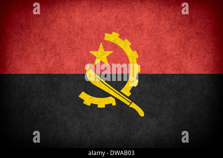 Bandiera dell'Angola o banner angolano su carta ruvida consistenza configurazione Foto Stock