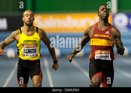 Dwain CHAMBERS & James ELLINGTON, 60m britannico di calore di Atletica Leggera Indoor campionati, Sheffield England Regno Unito. Foto Stock